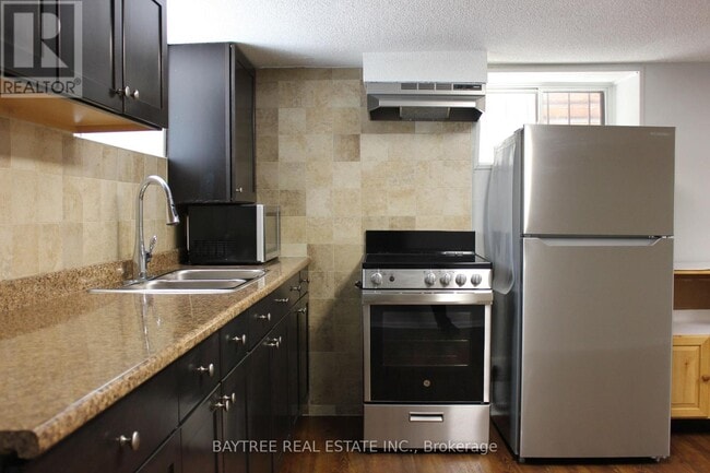 Photo - 57 Carus Ave