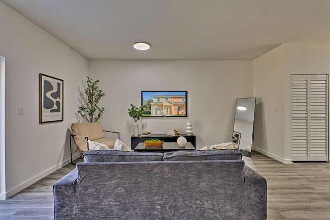 Photo - Eagle Trace 1597 #3