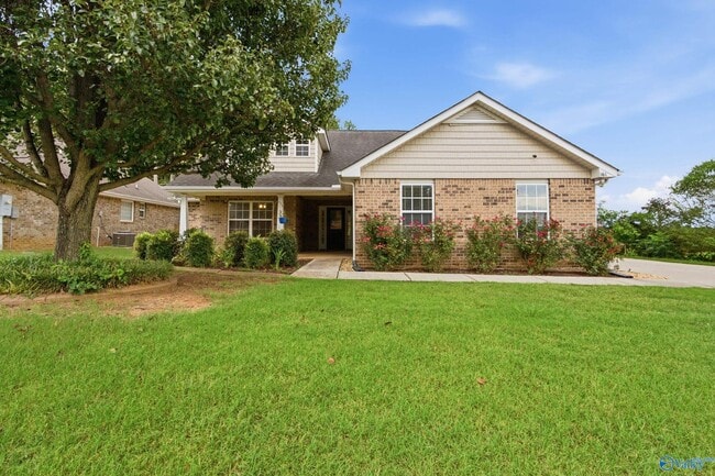 Building Photo - 161 Alderwood Dr