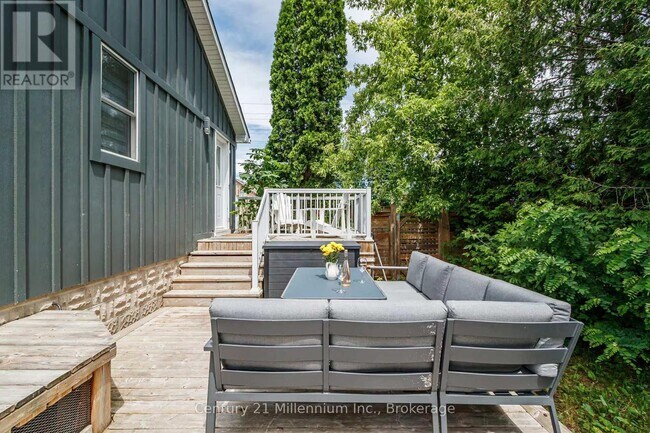 Photo - 316 Hume St