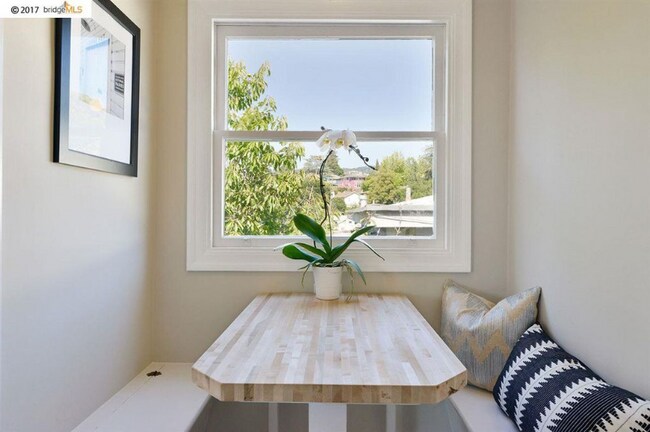 Photo - 4121 Greenwood Ave Unidad 4