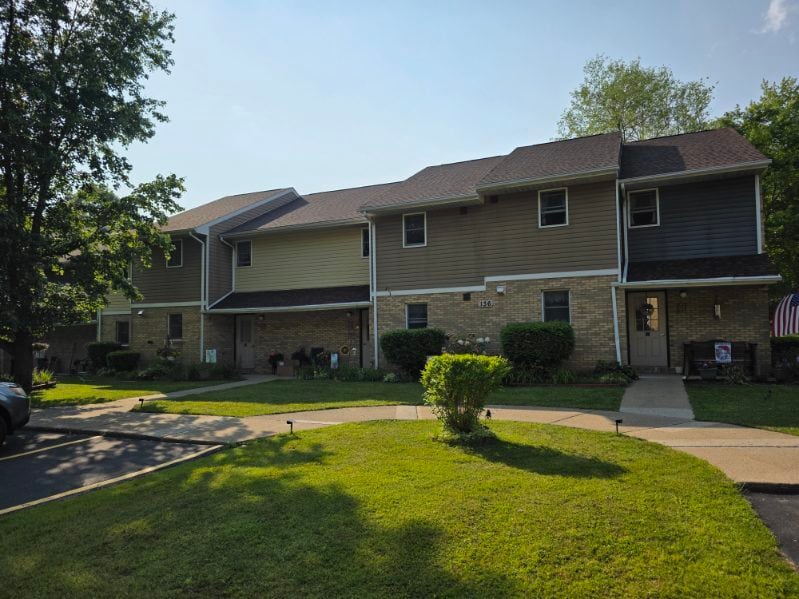 Seneca Woods Apartments - Seneca Woods Apartments