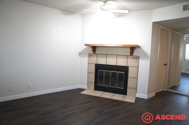 Photo - 4600 Beechwood St