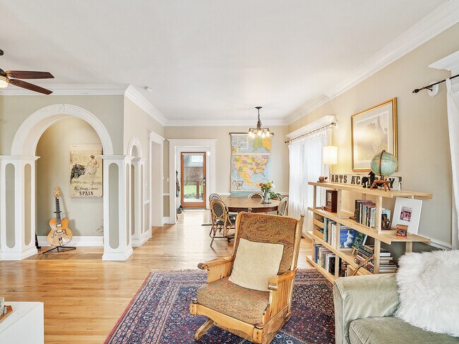 Photo - 2054 N Emerson St