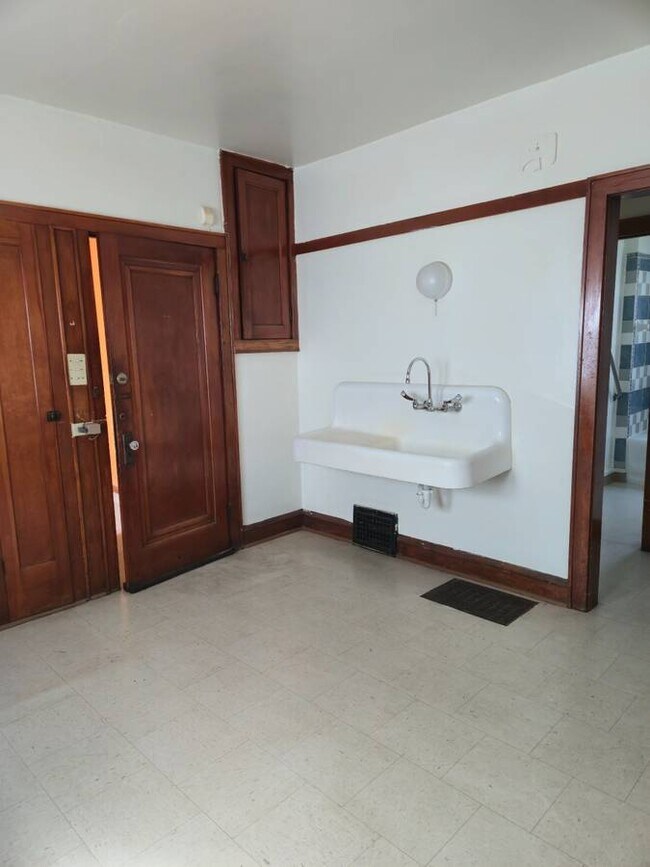 Photo - 3163-3165-3165 N 39th St Unit 1