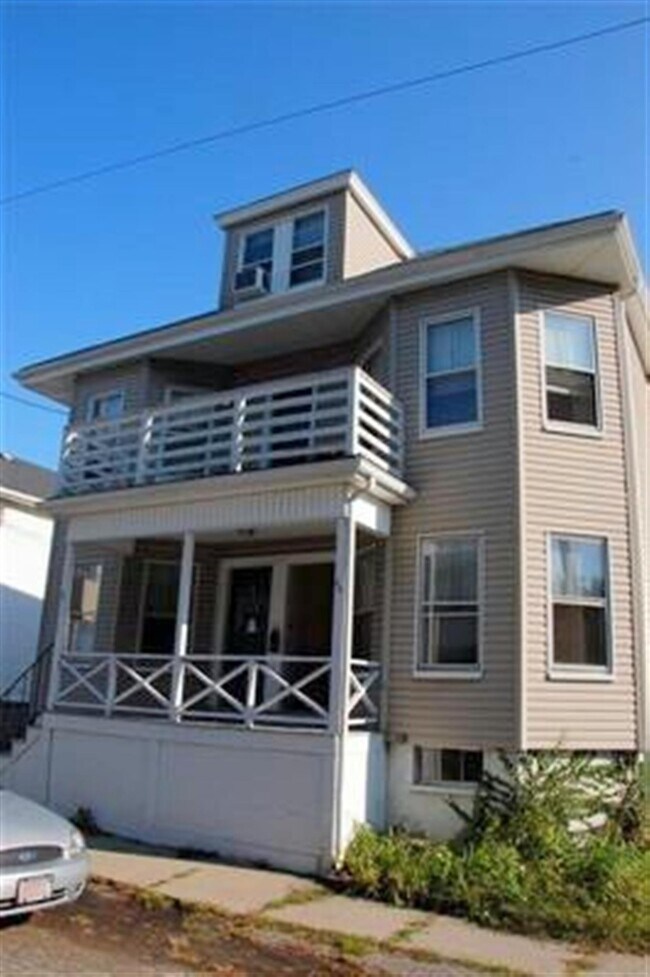 Photo - 44 Wilson Ave Unidad 1