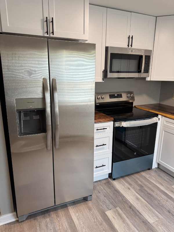 Photo - 402 Hanshue St