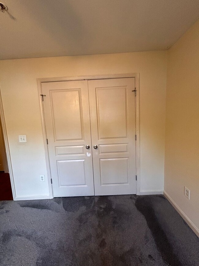 Photo - 02-102 Yarmowich Unit 02-102 - A