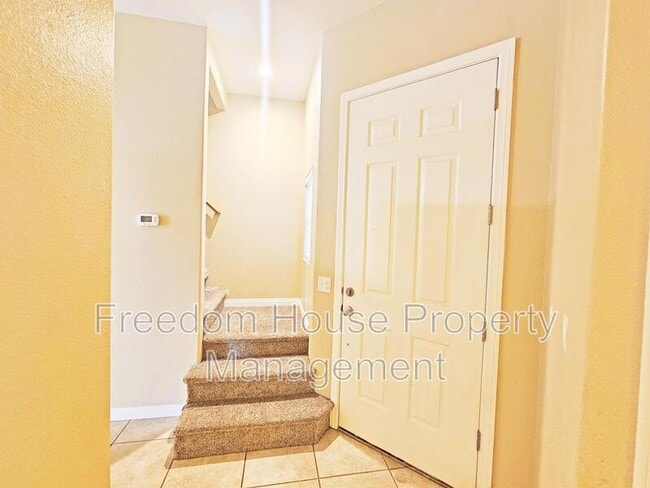 Photo - 1421 Star Rd Unit #2