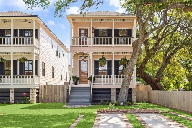Building Photo - 1518 31st St Rental