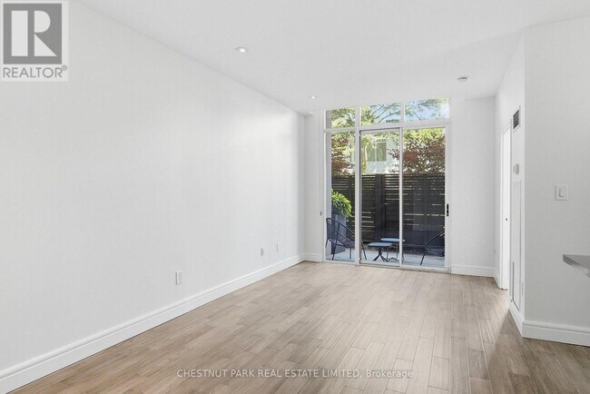 Photo - 225 Merton St Unit 115