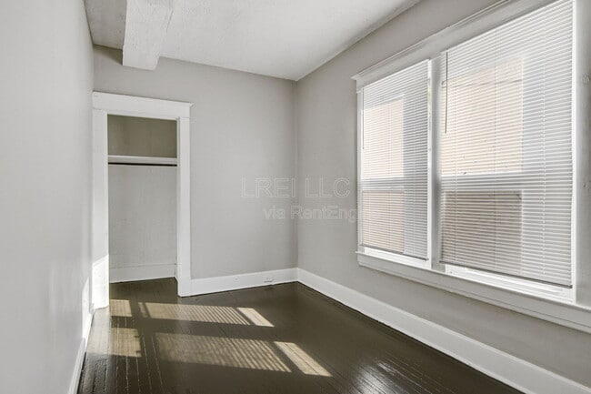 Photo - 317 S 39th St