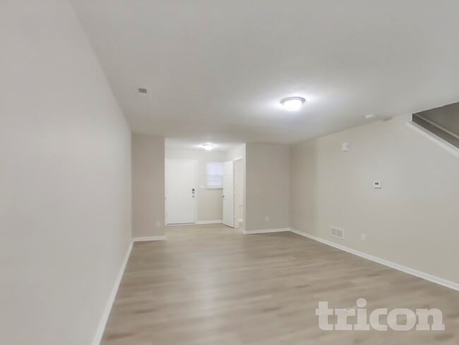 Photo - 515 Dry Creek Cir