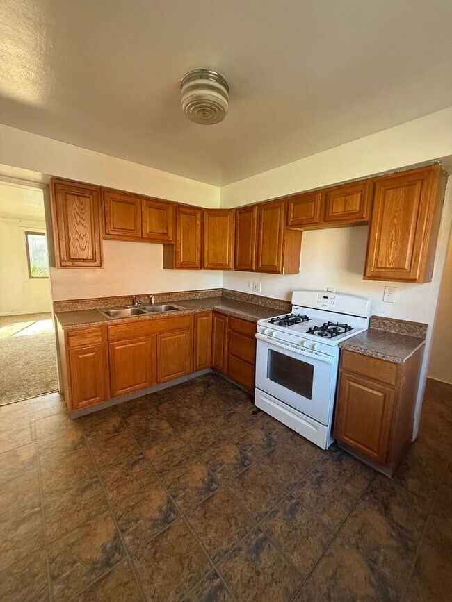 Photo - Maple Heights Townhomw