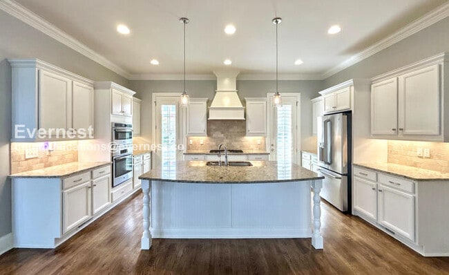 Photo - 147 Hobbs Dr