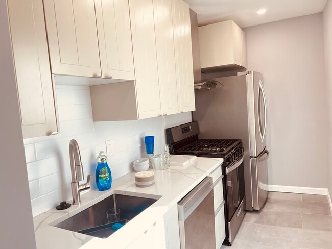 Photo - 77 Manville Rd Unit 3R