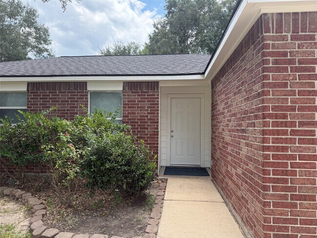 16400 Many Trees Ln