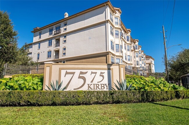 Building Photo - 7575 Kirby Dr Unit 3202