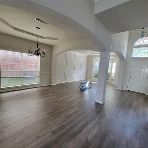 Photo - 5400 Meadow Valley Dr