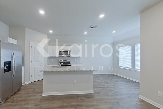 Photo - 129 SANTIAGO COURT