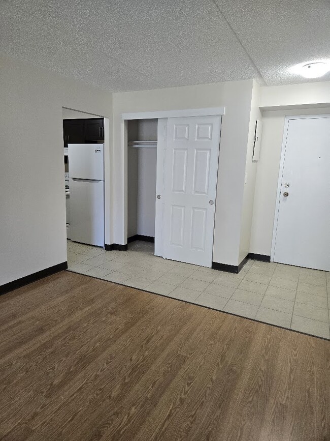 Photo - 26 Ormond St N