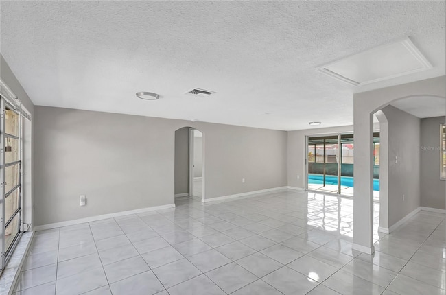 Photo - 4 Bedroom in Port Richey - WITH POOL
