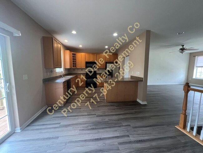 Photo - Beautiful 3 BR, 2.5 Bath home in Woodcrest...
