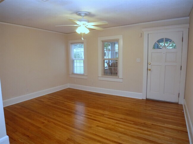 Photo - 1429 Milton St