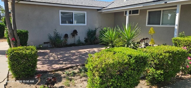 Photo - 3069 Thompson Ave