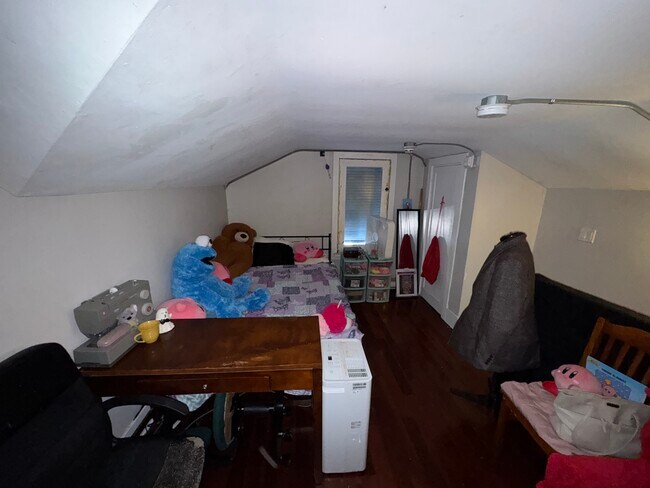 Photo - 616 Victoria St Unit 4