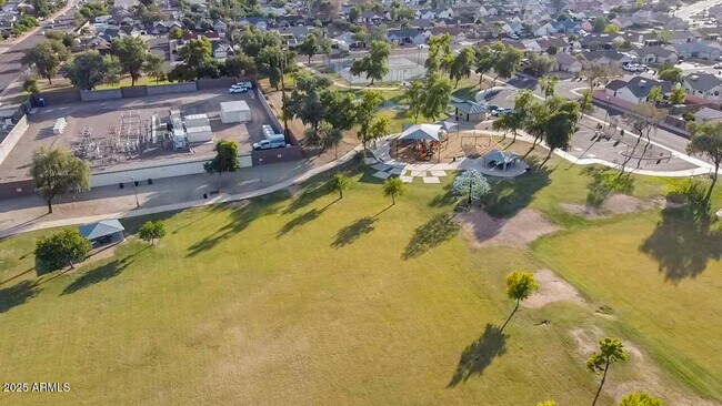 Building Photo - 8316 W Sweetwater Ave