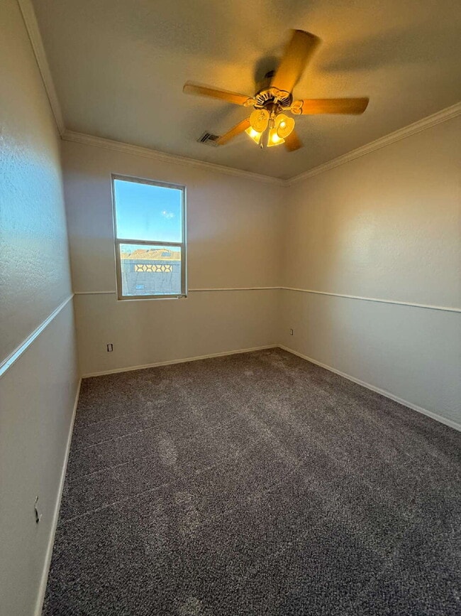 Photo - 4 Bedroom 2 Bath with Den in Canyon Trails