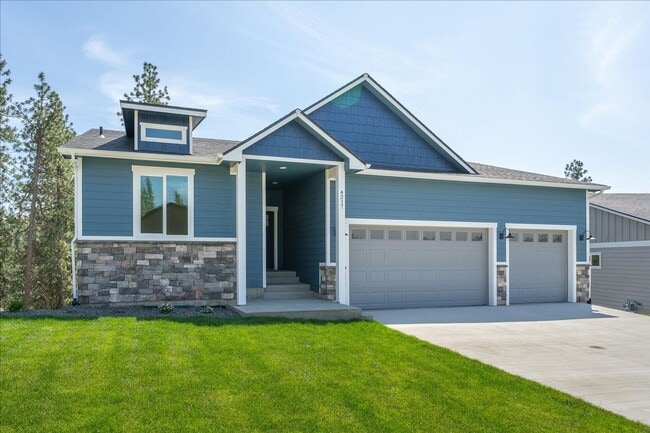 Photo - $3,800 - 4 Bed / 3 Bath Stunning Brand New...
