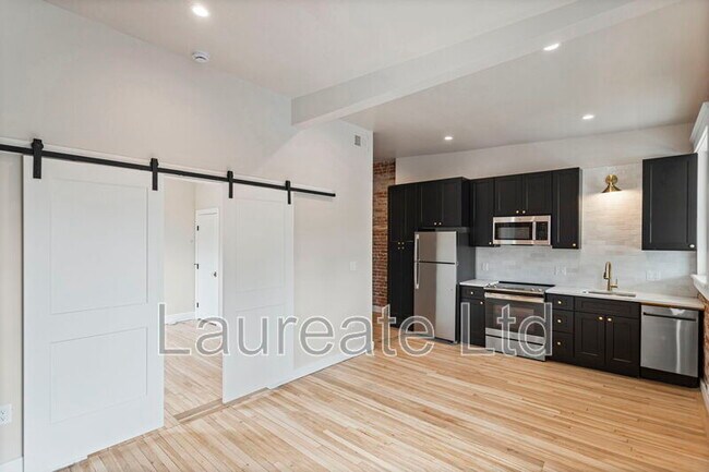 Photo - 1256 N Clarkson St Unit #3