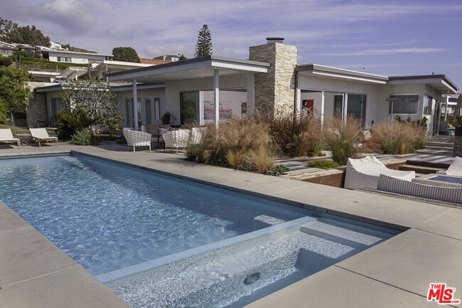 Photo - 1409 Lachman Ln