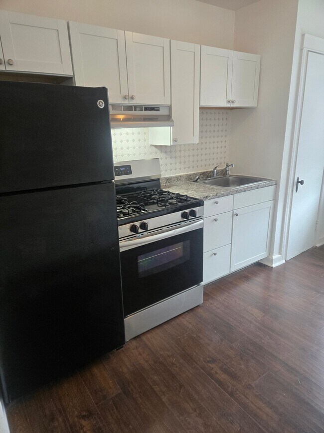 Photo - 3613 Erdman Ave Unit 2