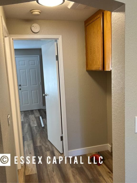 Photo - 401 Edgewood Ct SE