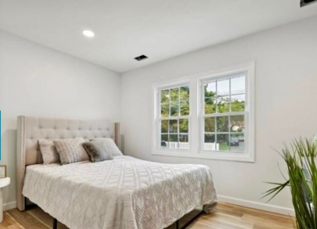 Photo - 76 Mitchell St