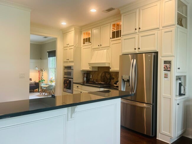 Photo - 245 Harben Pl