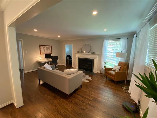 Photo - 5521 Hanover Ave