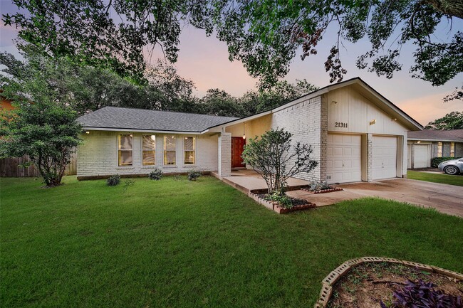 Building Photo - 21311 Park Rock Ln