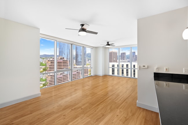 Building Photo - Spacious 2BR/2BA with Beautiful Mountain V... Rental