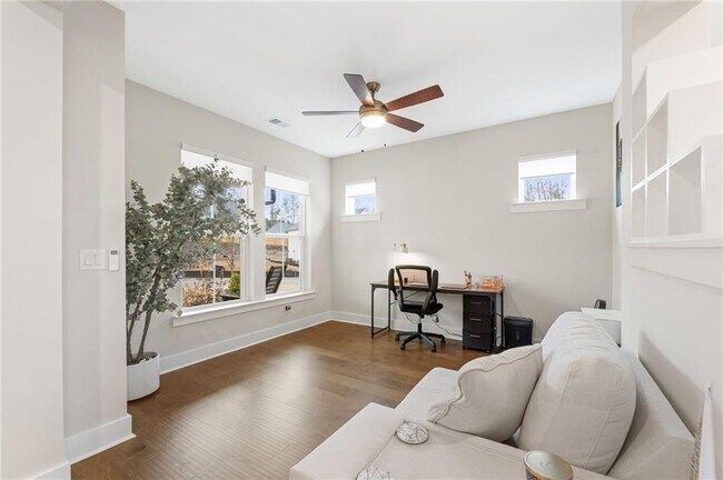 Photo - 4815 Briscoe Dr