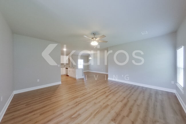 Photo - 22850 Monterey Ave