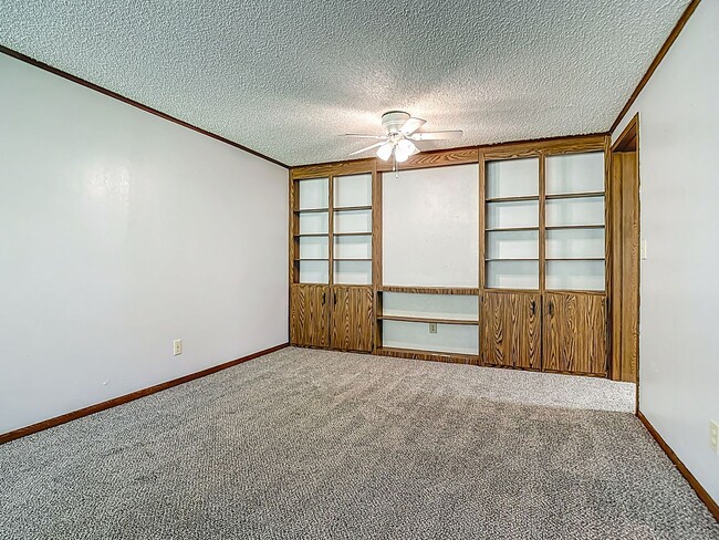 Photo - The Sterling - 2 Bedroom 1 Bathroom with i... Unidad 14