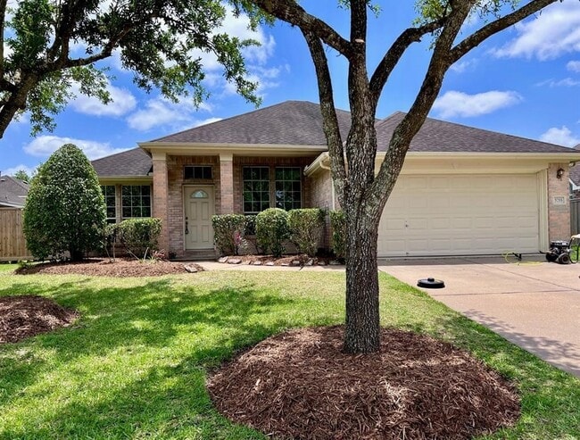 Building Photo - 5755 Lightstone Ln