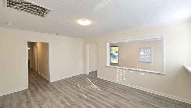 Photo - WRIGHTSVILLE AVENUE - 4 Bedroom - Minutes ...