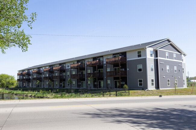 Photo - Lakeview Apartments