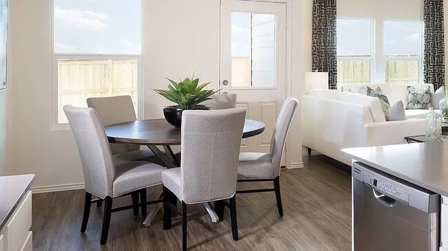 Photo - Room in House on Bluewood Bend