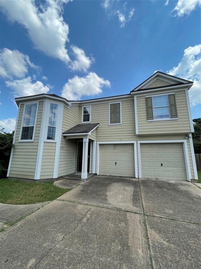 Photo - 11737 Logan Ridge Dr